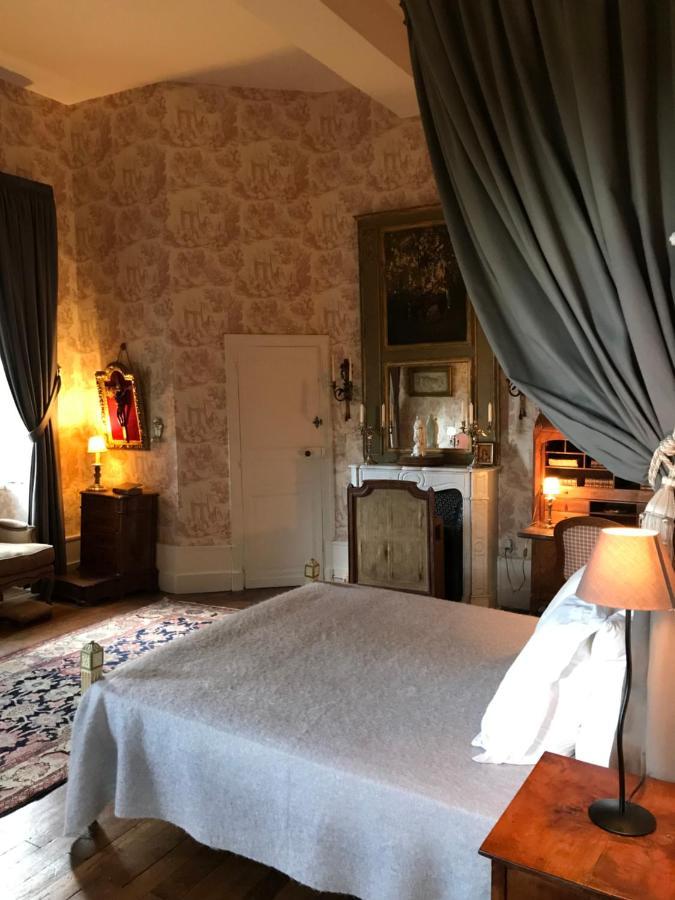 Chateau De Vesset Tréteau Esterno foto